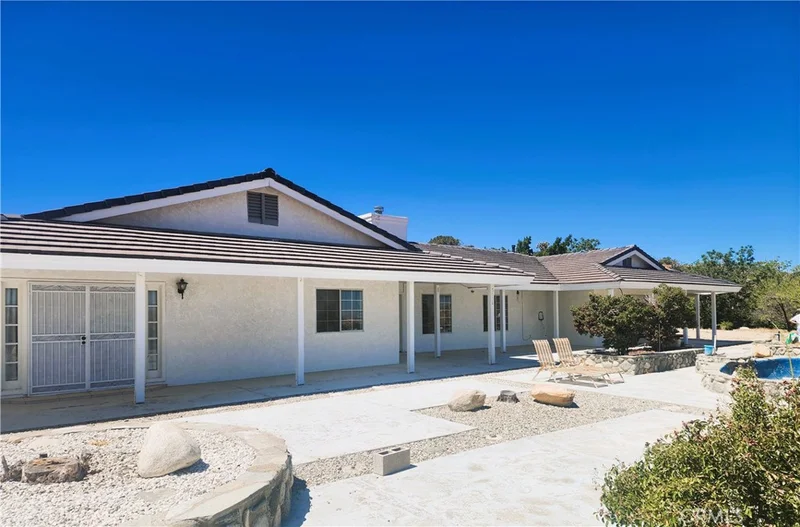 5630 Barrel Springs Rd, Palmdale, CA 93552
