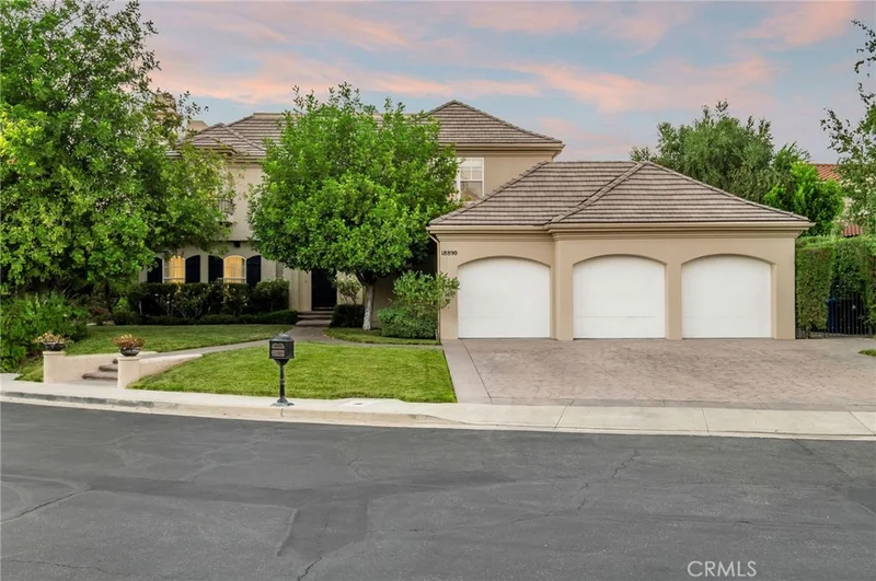 18890 Carmel Crest Drive, Tarzana, CA 91356