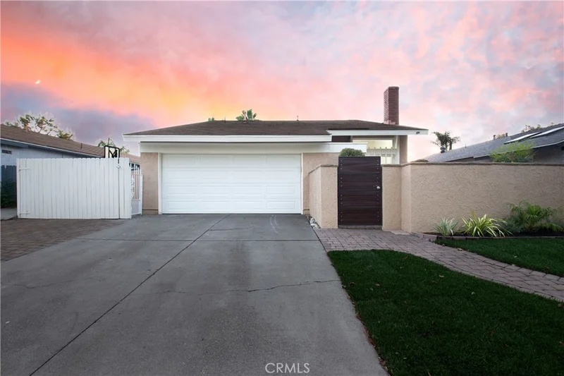 22811 Via Santa Maria, Mission Viejo, CA 92691