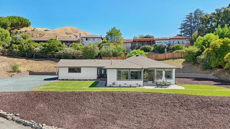 11375 Chula Vista Avenue, San Jose, CA 95127