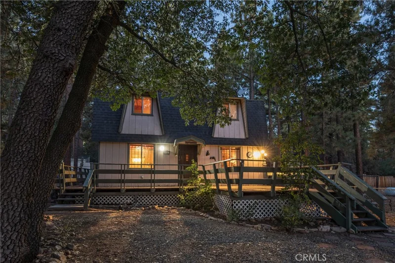 274 Pine Lane, Sugarloaf, CA 92386