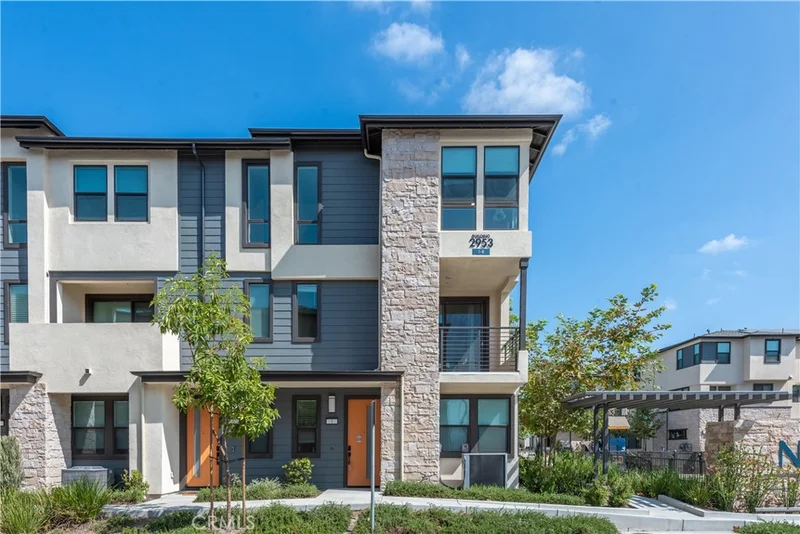 2953 W Lincoln Avenue 1, Anaheim, CA 92801