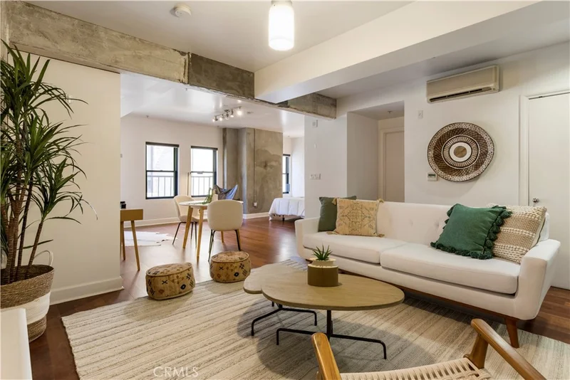 416 S Spring Street 710, Los Angeles, CA 90013