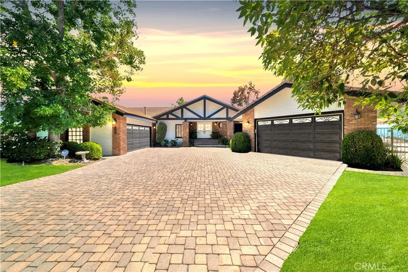 27191 Shenandoah Drive, Laguna Hills, CA 92653