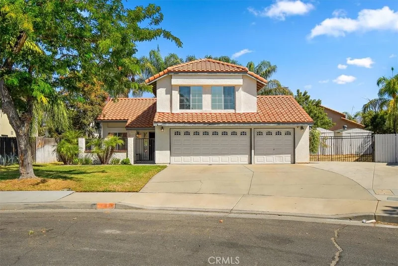 1126 Navarre Drive, Hemet, CA 92543