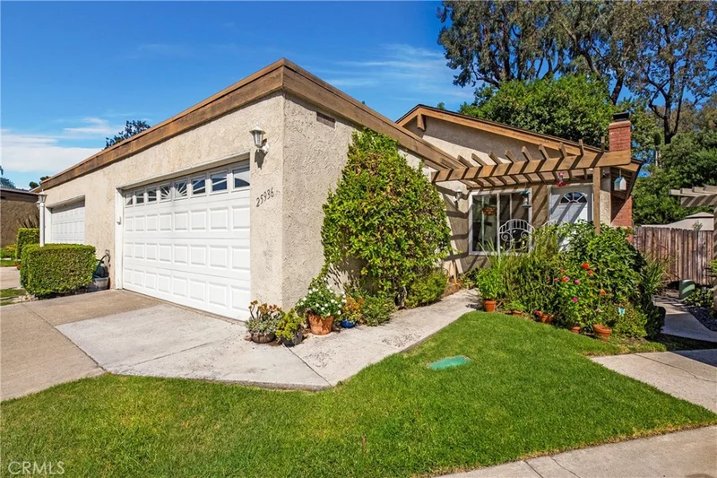 25936 Robin Circle 15, Mission Viejo, CA 92691