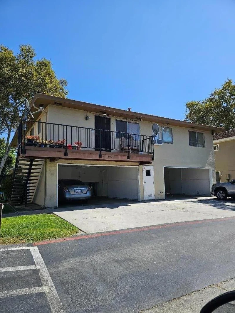 909 Gilchrist Walkway 4, San Jose, CA 95133