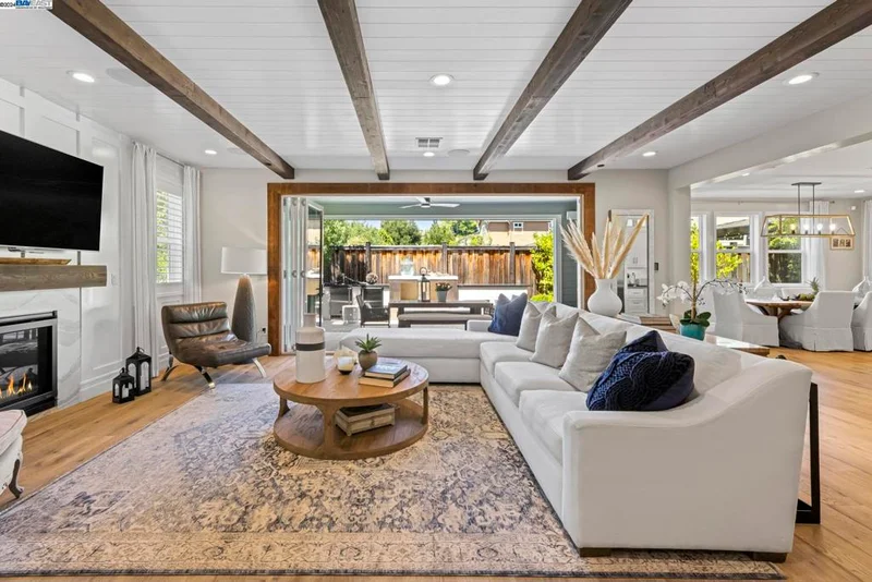 101 Julia Loop, Danville, CA 94506