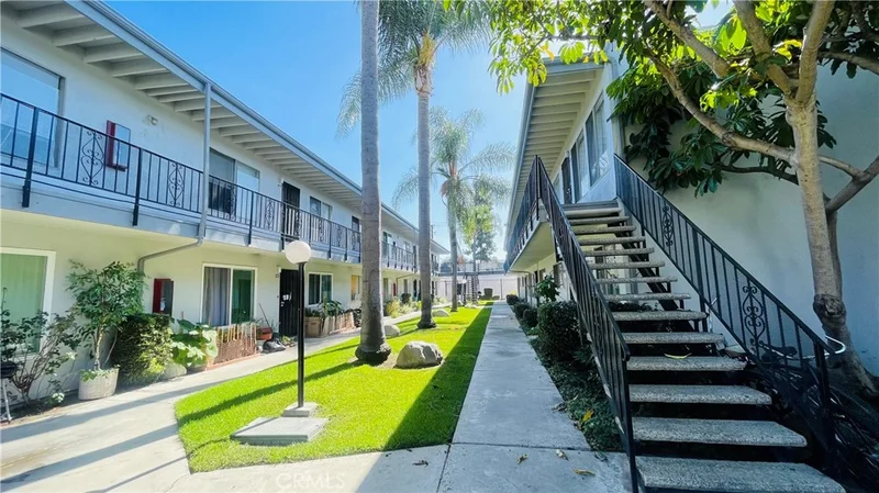 5500 Ackerfield Avenue 410, Long Beach, CA 90805