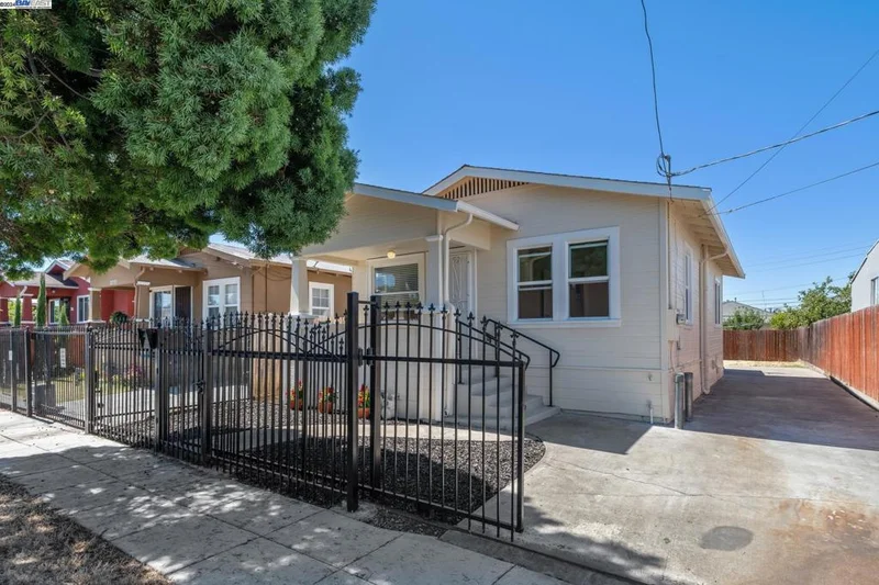 2717 75th Ave, Oakland, CA 94605