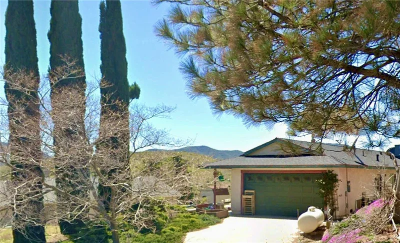 42819 Limeridge Drive, Lake Hughes, CA 93532