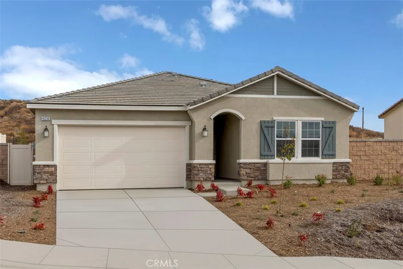 45230 Maverick Court, Lake Elsinore, CA 92532