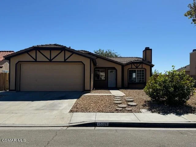 45326 18th Street E, Lancaster, CA 93535