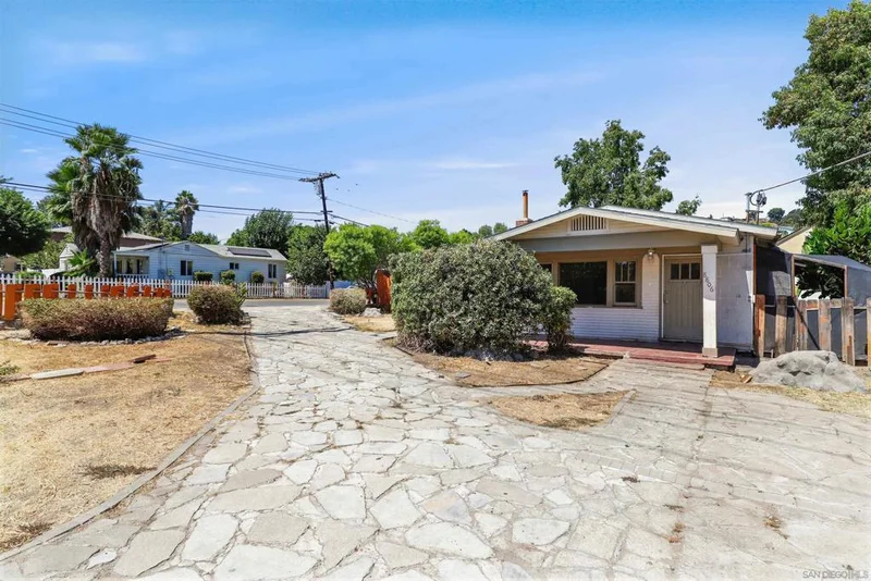 8806 Lamar St, Spring Valley, CA 91977