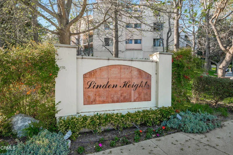 4201 Via Marisol 124, Los Angeles, CA 90042