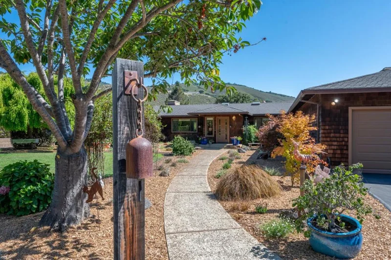 27193 Prado Del Sol, Carmel, CA 93923