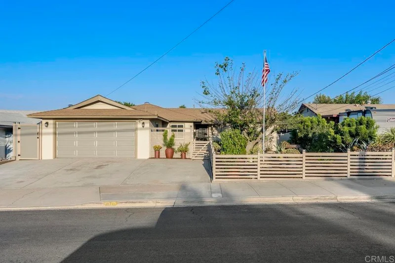 8707 Big Rock Road, Santee, CA 92071