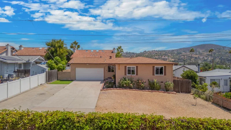 8646 Valencia Street, Spring Valley, CA 91977