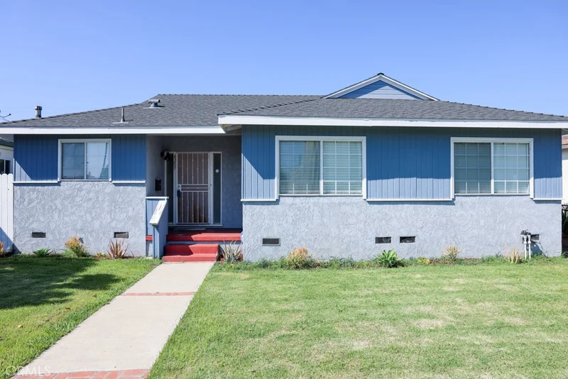 4207 Artesia Boulevard, Torrance, CA 90504