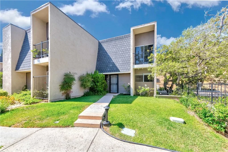1225 Rosecrans Avenue 36A, Fullerton, CA 92833