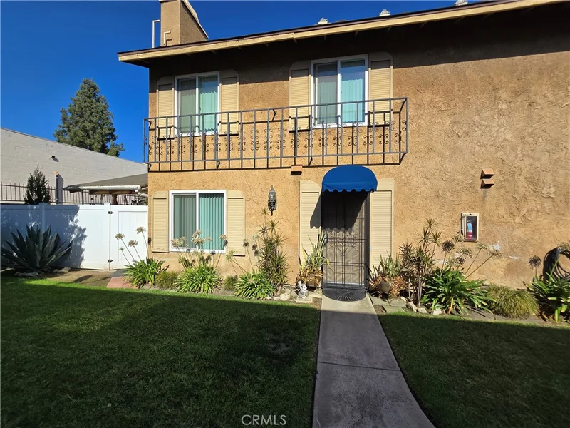 904 S Mountain Avenue C, Ontario, CA 91762
