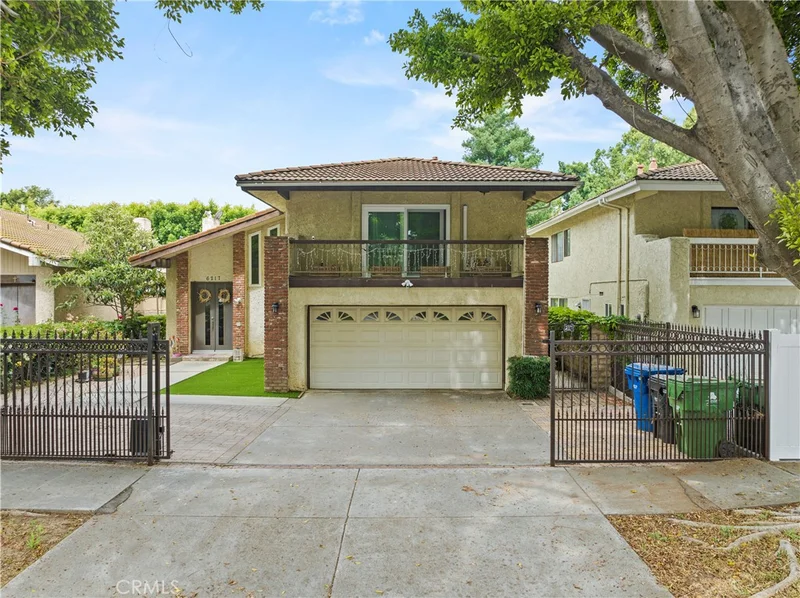 6217 Mammoth Avenue, Valley Glen, CA 91401