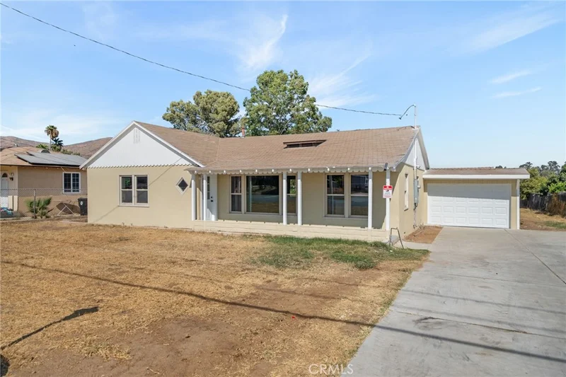 4146 Campbell Street, Jurupa Valley, CA 92509