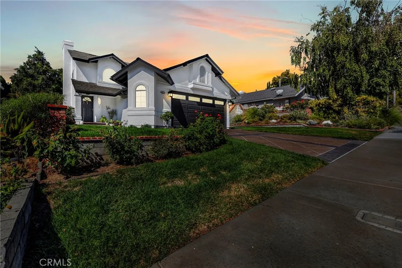 22748 Boxwood Lane, Saugus, CA 91390
