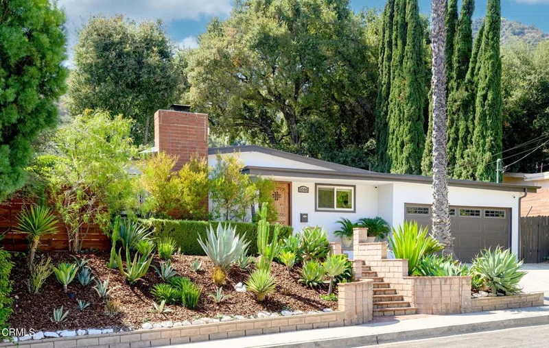 1040 Dolorita Avenue, Glendale, CA 91208