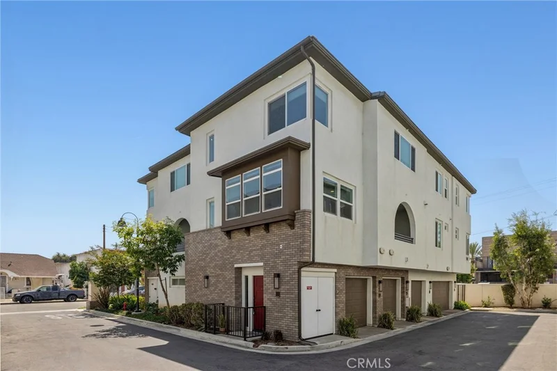 117 N 5th Street A, Montebello, CA 90640