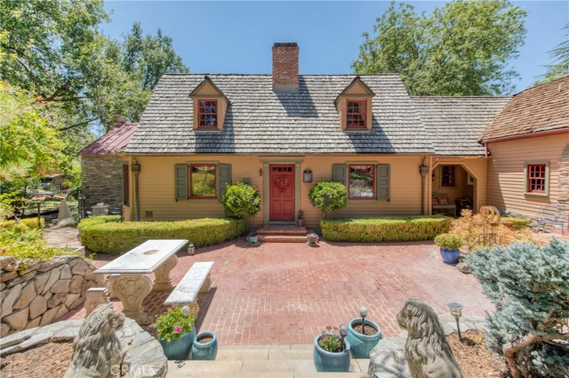 43059 Sierra Vista Ln, Oakhurst, CA 93644