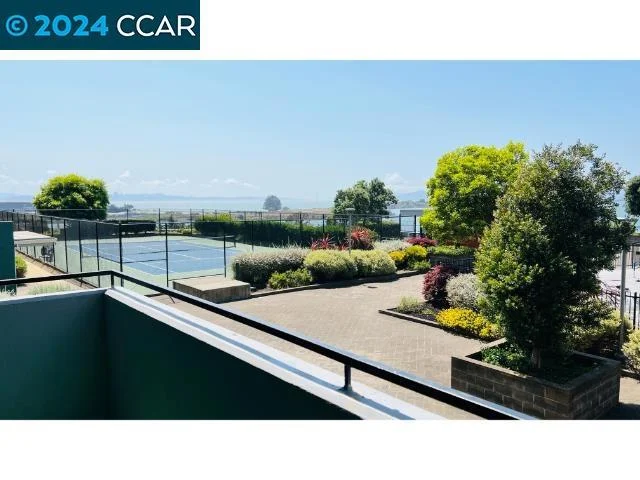 555 Pierce St 233, Albany, CA 94706