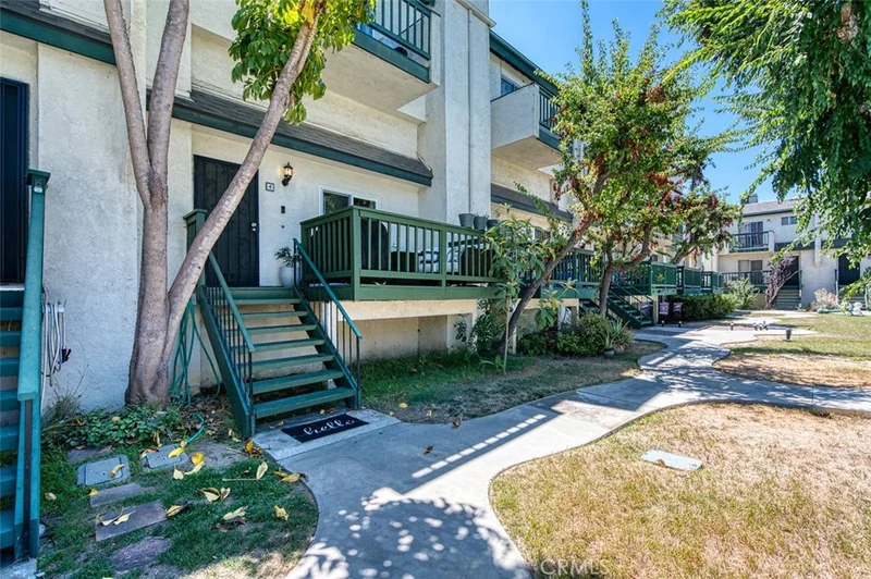424 W 1st Street 4, Tustin, CA 92780