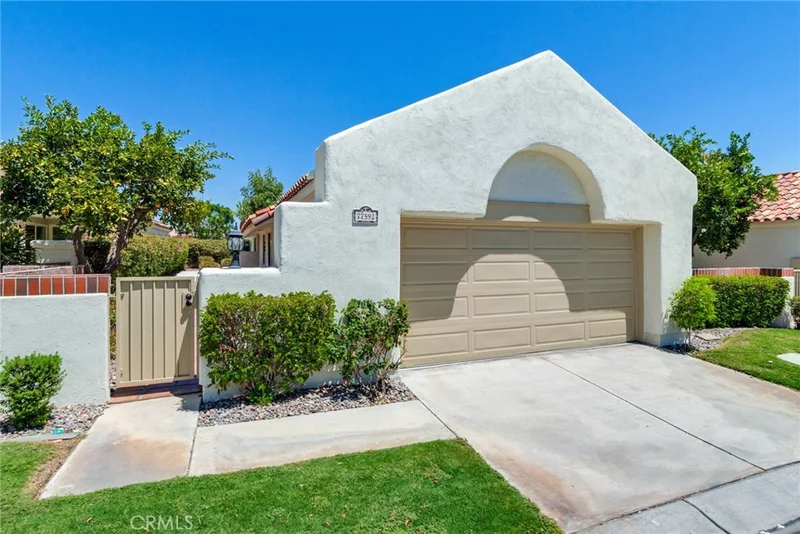 77592 Calle Las Brisas N, Palm Desert, CA 92211