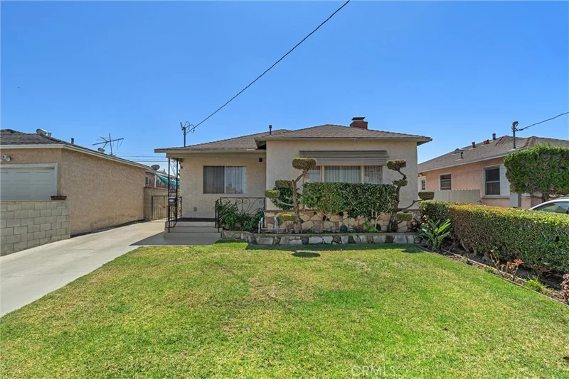 4550 W 142nd Street, Hawthorne, CA 90250