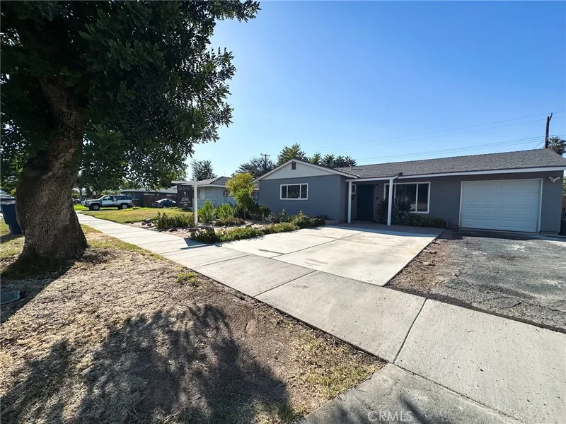 8849 Glencoe Drive, Riverside, CA 92503