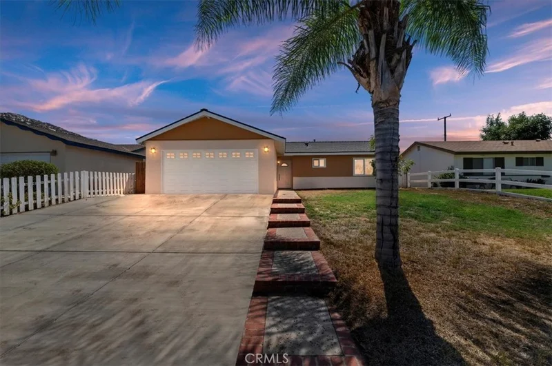 880 La Quinta Way, Norco, CA 92860