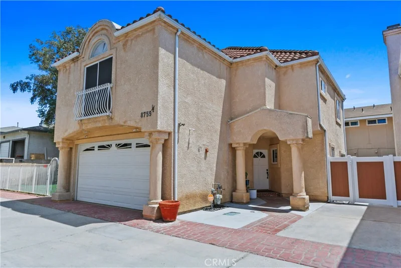 8759 1/2 Cedar Street, Bellflower, CA 90706