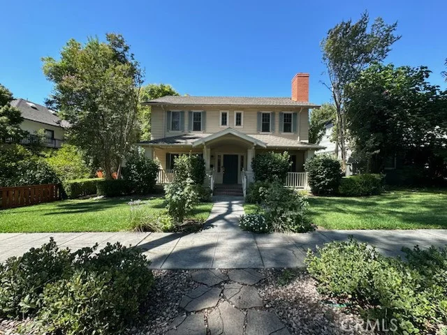 1025 N College Avenue, Claremont, CA 91711