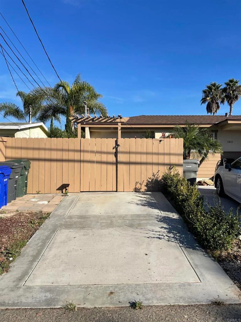 4204 Dwight Street, San Diego, CA 92105