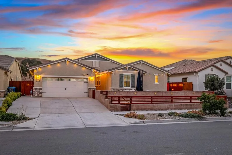 1183 Third Street, San Juan Bautista, CA 95045