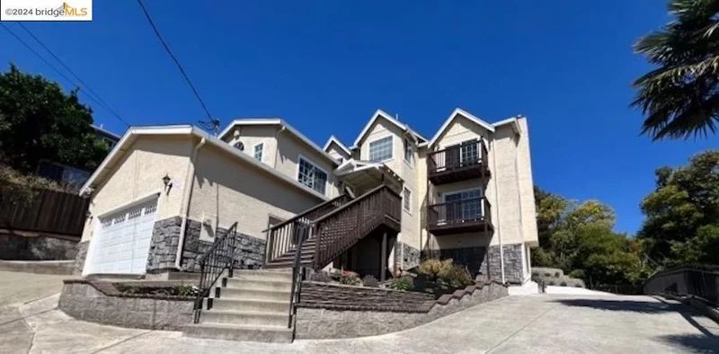 18787 Vineyard Rd, Castro Valley, CA 94546