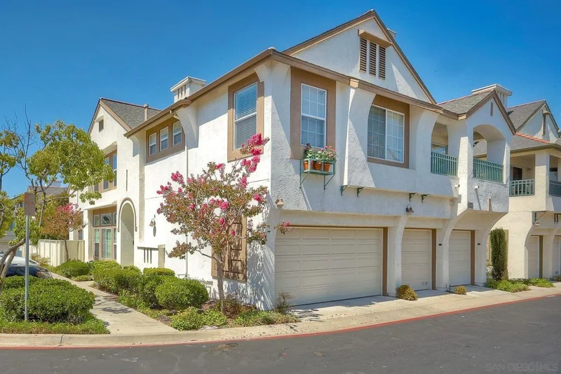 11910 Cypress Canyon Road 3, San Diego, CA 92131