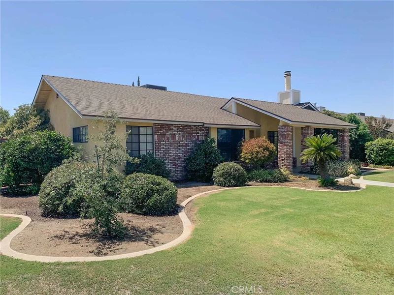 10301 Hageman Road, Bakersfield, CA 93312