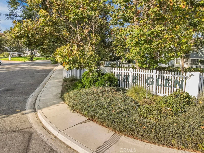 410 Jeremiah Drive C, Simi Valley, CA 93065