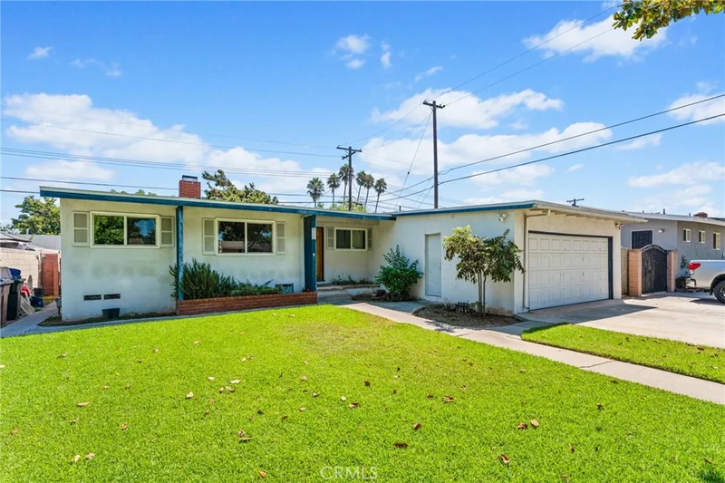512 S Jefferson Avenue S, Fullerton, CA 92832