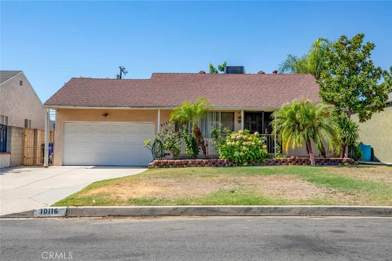 10116 Colwell Drive, Sun Valley, CA 91352