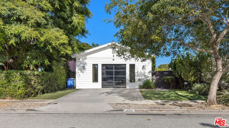 4210 Mcconnell Boulevard, Culver City, CA 90066