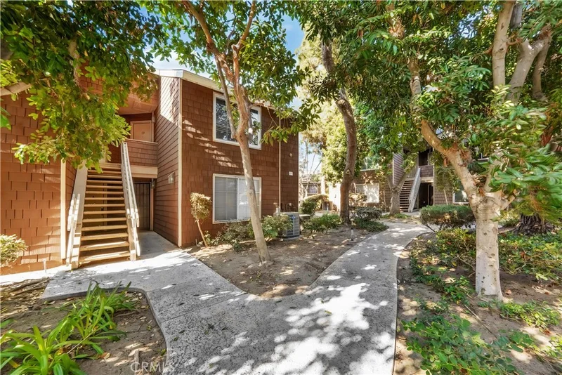 12555 Euclid Street 110, Garden Grove, CA 92840