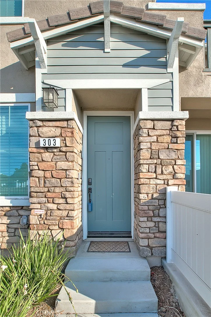 41985 Emelia Street 303, Murrieta, CA 92562